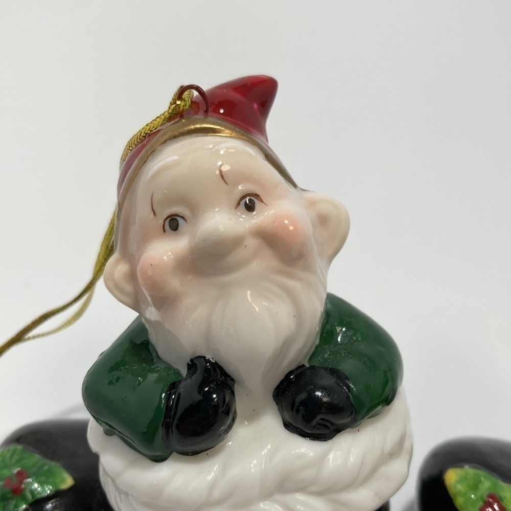 Elf Santa in a Boot Ceramic Ornament Vintage - Picture 3 of 8